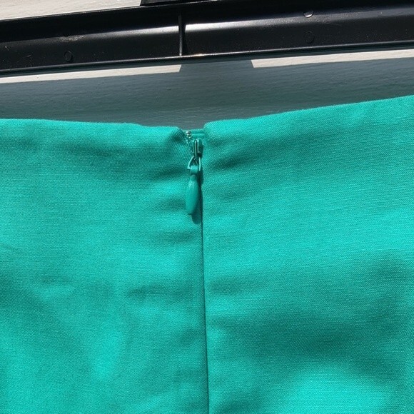 Liz Claiborne floral print lined cotton pencil skirt - Picture 4 of 6